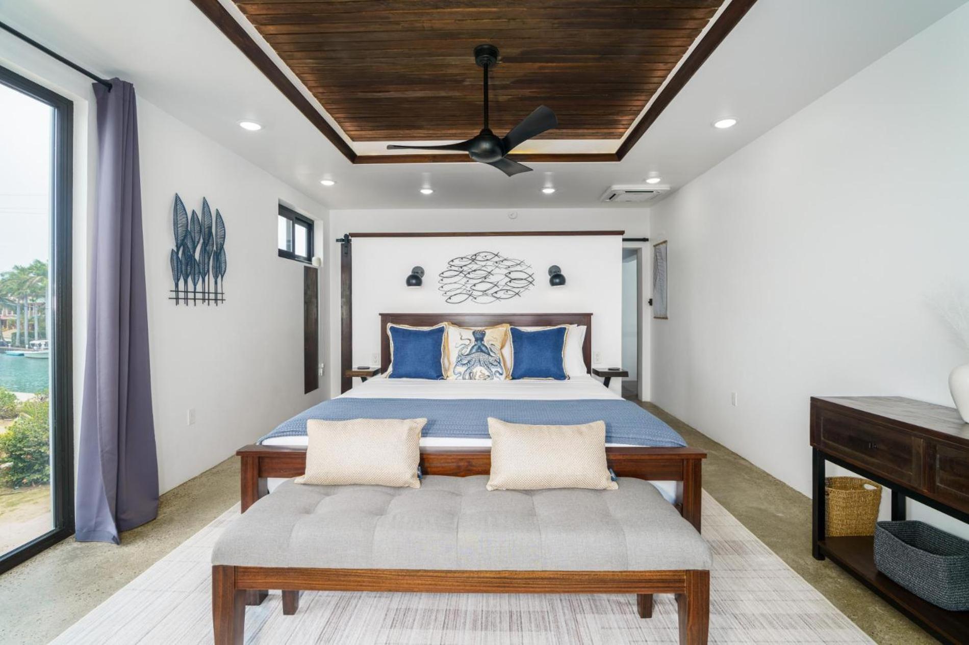 Spacious 4-Bed Villa In Placencia Village W Pool Exteriér fotografie